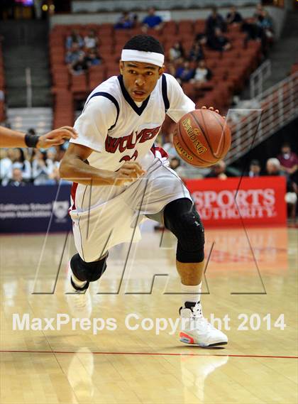 Thumbnail 2 in Villa Park vs. King (CIF SS 1A Final) photogallery.