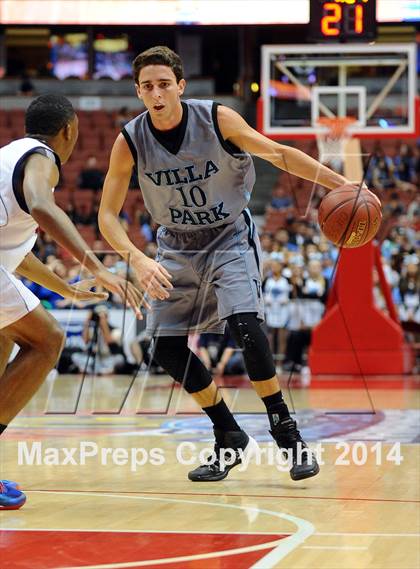 Thumbnail 1 in Villa Park vs. King (CIF SS 1A Final) photogallery.