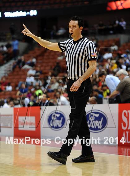 Thumbnail 3 in Villa Park vs. King (CIF SS 1A Final) photogallery.