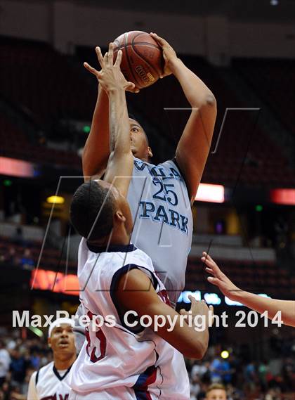 Thumbnail 2 in Villa Park vs. King (CIF SS 1A Final) photogallery.