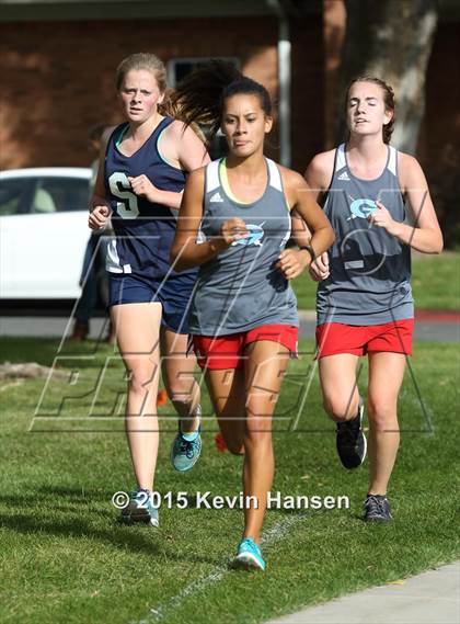 Thumbnail 3 in UHSAA Region 2 Championships photogallery.