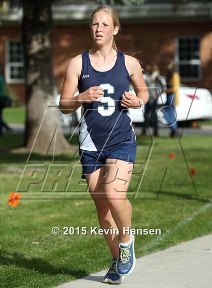 Thumbnail 2 in UHSAA Region 2 Championships photogallery.