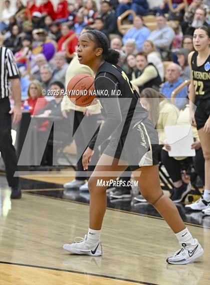 Thumbnail 2 in Mt. Vernon vs. Richmond (IHSAA 4A Section 9 Semifinal)  photogallery.