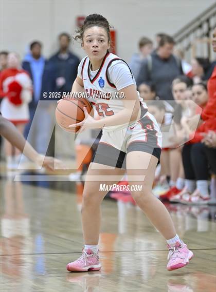 Thumbnail 2 in Mt. Vernon vs. Richmond (IHSAA 4A Section 9 Semifinal)  photogallery.
