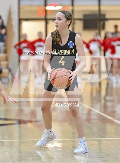 Thumbnail 2 in Mt. Vernon vs. Richmond (IHSAA 4A Section 9 Semifinal)  photogallery.