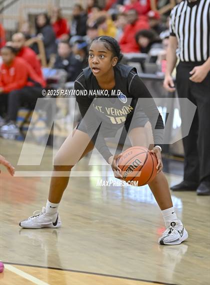 Thumbnail 2 in Mt. Vernon vs. Richmond (IHSAA 4A Section 9 Semifinal)  photogallery.