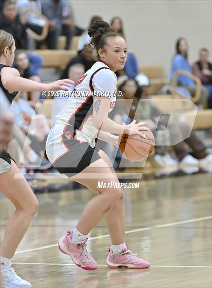 Thumbnail 1 in Mt. Vernon vs. Richmond (IHSAA 4A Section 9 Semifinal)  photogallery.
