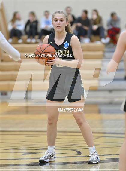 Thumbnail 2 in Mt. Vernon vs. Richmond (IHSAA 4A Section 9 Semifinal)  photogallery.