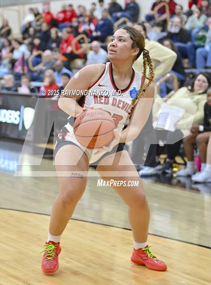 Thumbnail 3 in Mt. Vernon vs. Richmond (IHSAA 4A Section 9 Semifinal)  photogallery.
