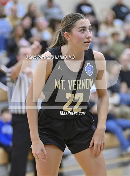 Thumbnail 1 in Mt. Vernon vs. Richmond (IHSAA 4A Section 9 Semifinal)  photogallery.