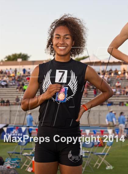 Thumbnail 1 in CIF State Track and Field (Girls Podium Awards) photogallery.