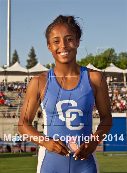 Thumbnail 1 in CIF State Track and Field (Girls Podium Awards) photogallery.