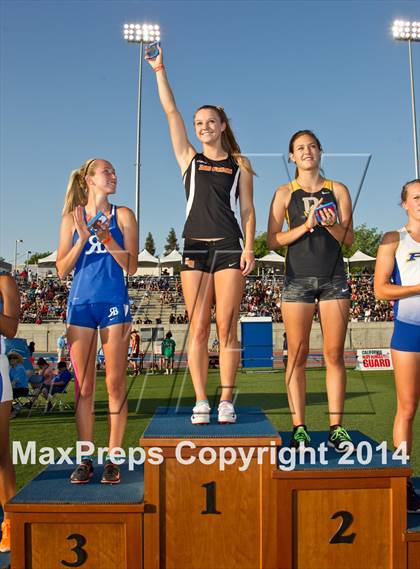 Thumbnail 3 in CIF State Track and Field (Girls Podium Awards) photogallery.