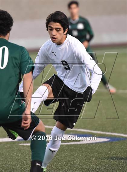 Thumbnail 2 in Reagan [Ronald] vs Clark (Farris Stadium) photogallery.