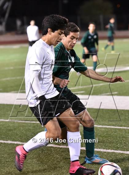 Thumbnail 1 in Reagan [Ronald] vs Clark (Farris Stadium) photogallery.