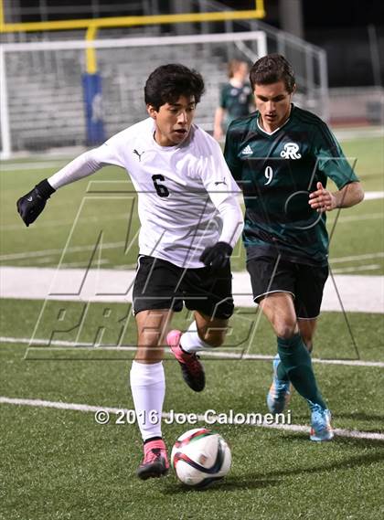 Thumbnail 3 in Reagan [Ronald] vs Clark (Farris Stadium) photogallery.