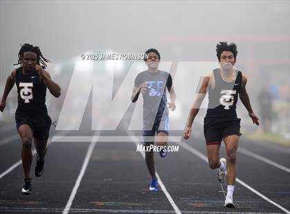 Thumbnail 1 in Mandarin Preseason Classic (Sprints) photogallery.