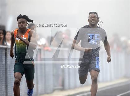 Thumbnail 1 in Mandarin Preseason Classic (Sprints) photogallery.