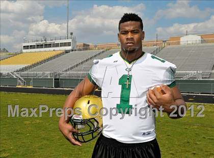 Thumbnail 1 in Grayson (Preseason Top 25 Photo Shoot)  photogallery.