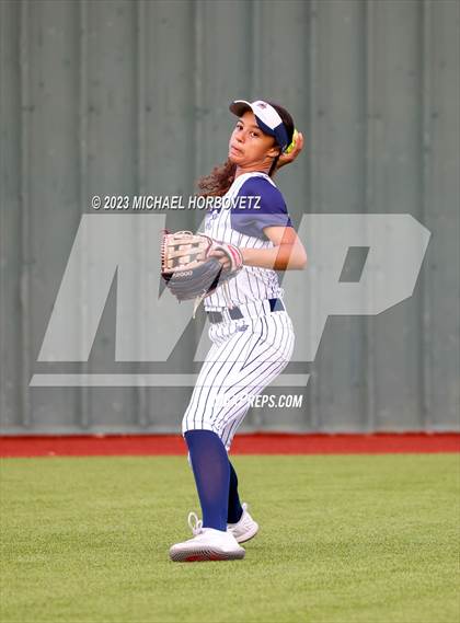 Thumbnail 3 in Guyer @ Allen photogallery.