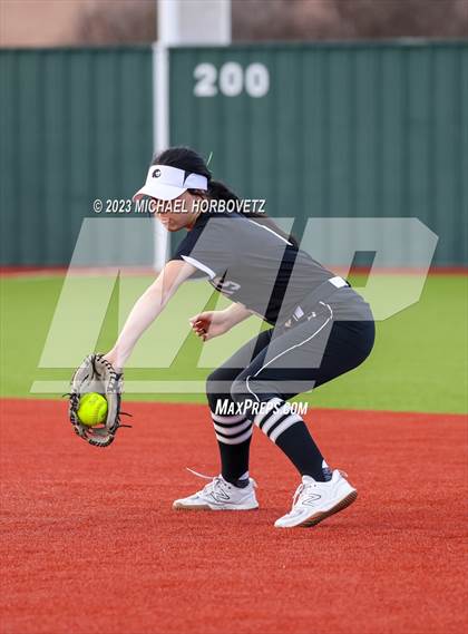 Thumbnail 3 in Guyer @ Allen photogallery.