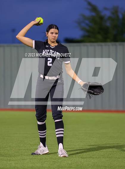 Thumbnail 1 in Guyer @ Allen photogallery.