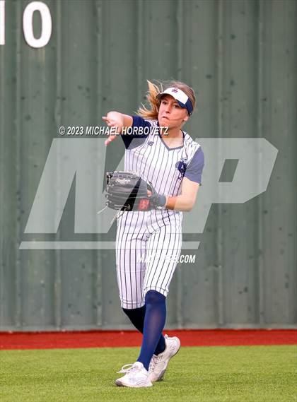 Thumbnail 2 in Guyer @ Allen photogallery.