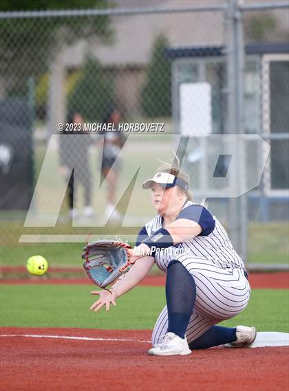 Thumbnail 3 in Guyer @ Allen photogallery.