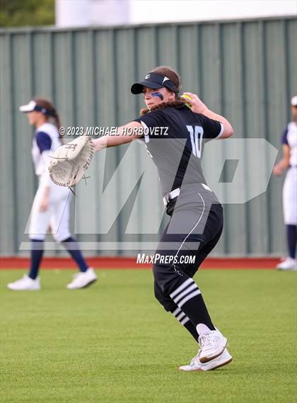 Thumbnail 3 in Guyer @ Allen photogallery.