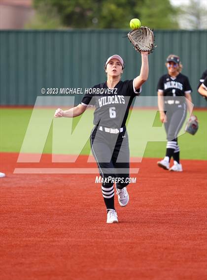 Thumbnail 2 in Guyer @ Allen photogallery.