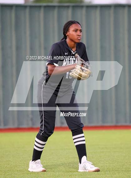 Thumbnail 1 in Guyer @ Allen photogallery.