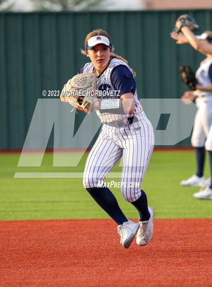 Thumbnail 3 in Guyer @ Allen photogallery.
