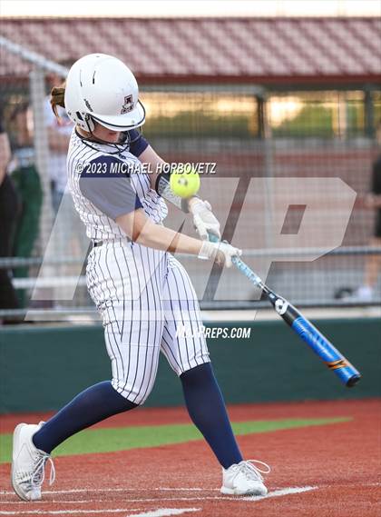 Thumbnail 2 in Guyer @ Allen photogallery.
