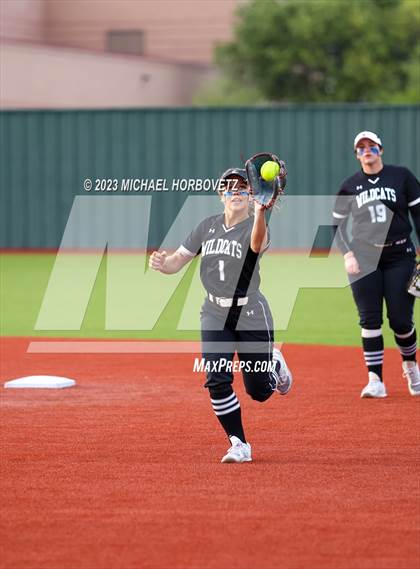 Thumbnail 2 in Guyer @ Allen photogallery.