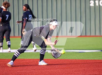 Thumbnail 3 in Guyer @ Allen photogallery.