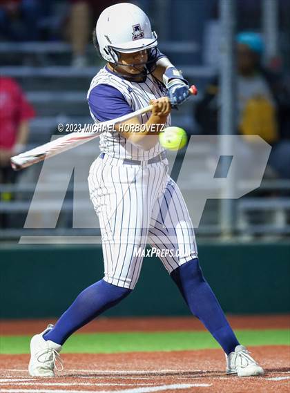 Thumbnail 1 in Guyer @ Allen photogallery.