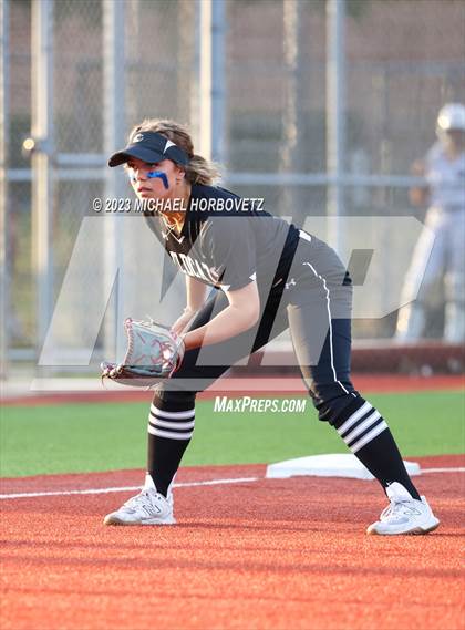 Thumbnail 2 in Guyer @ Allen photogallery.