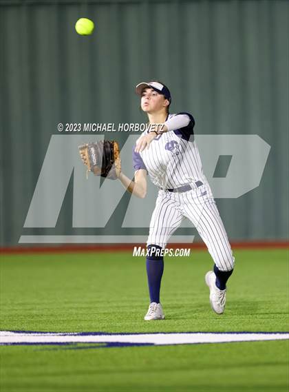 Thumbnail 2 in Guyer @ Allen photogallery.