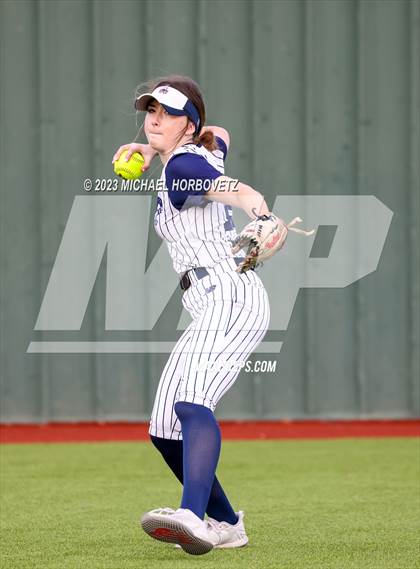 Thumbnail 2 in Guyer @ Allen photogallery.