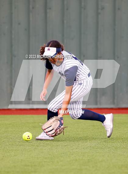 Thumbnail 2 in Guyer @ Allen photogallery.