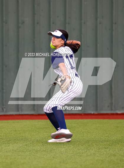 Thumbnail 1 in Guyer @ Allen photogallery.