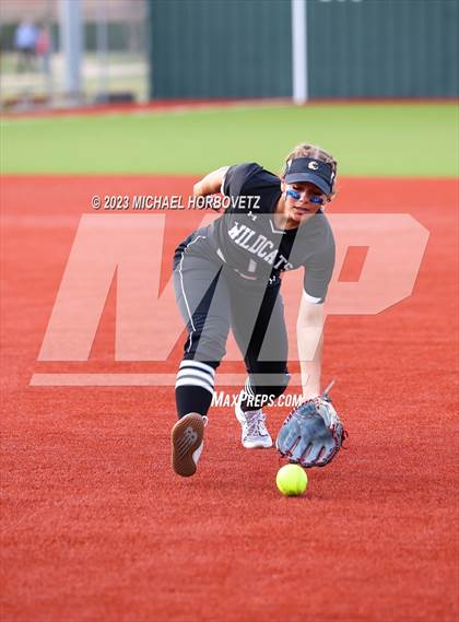 Thumbnail 3 in Guyer @ Allen photogallery.