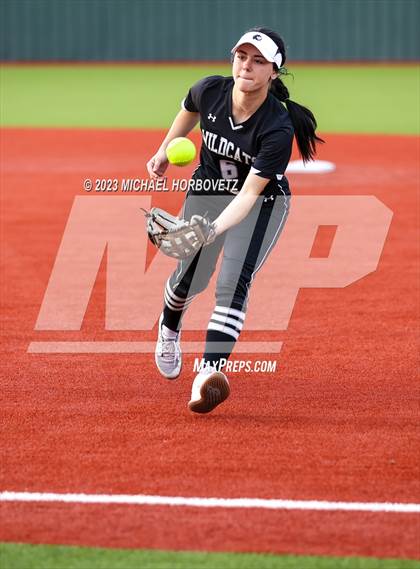 Thumbnail 1 in Guyer @ Allen photogallery.