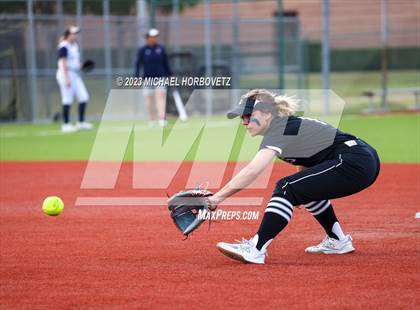 Thumbnail 2 in Guyer @ Allen photogallery.