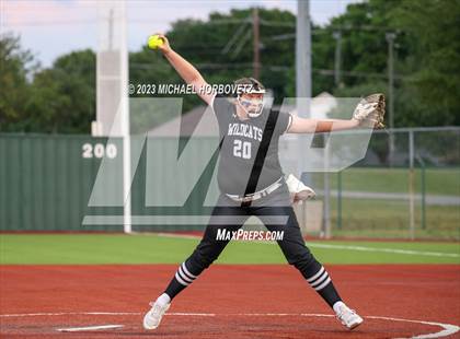 Thumbnail 2 in Guyer @ Allen photogallery.