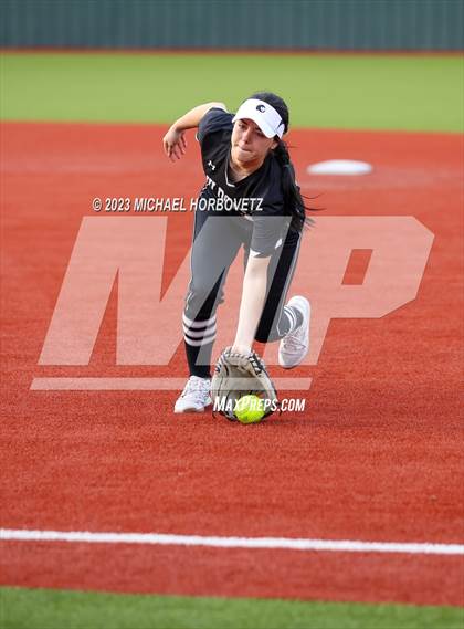 Thumbnail 3 in Guyer @ Allen photogallery.