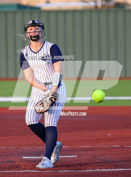 Thumbnail 2 in Guyer @ Allen photogallery.