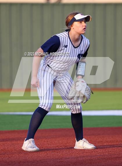 Thumbnail 1 in Guyer @ Allen photogallery.