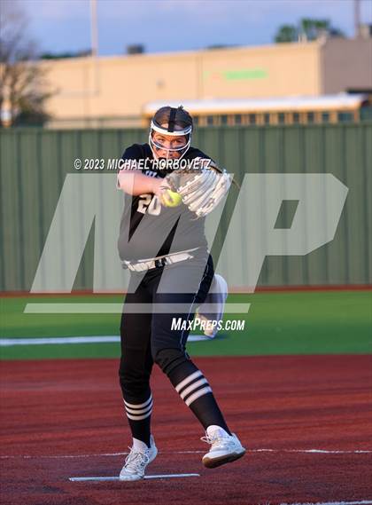 Thumbnail 3 in Guyer @ Allen photogallery.