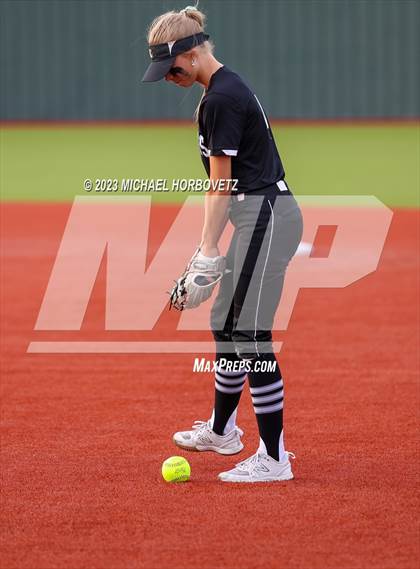 Thumbnail 3 in Guyer @ Allen photogallery.